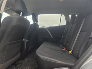 Miniature 20 Toyota Rav4 LE 2018