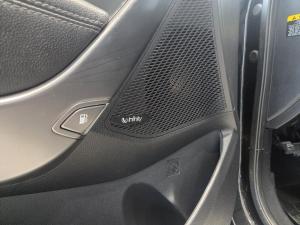 Miniature 16 Hyundai Santa Fe Sport Limited 2018
