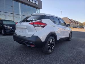 Thumbnail 5 Nissan Kicks SV 2018