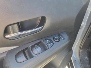 Thumbnail 12 Nissan Kicks SR 2023