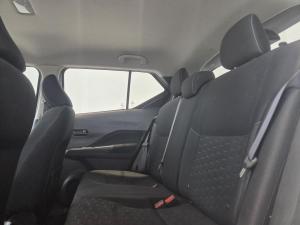 Miniature 22 Nissan Kicks S 2021