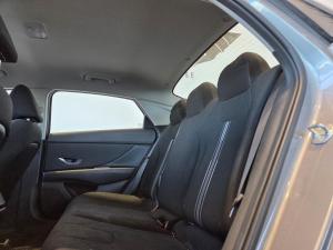 Thumbnail 19 Hyundai Elantra Preferred 2023