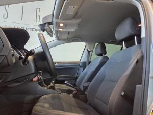 Miniature 10 Volkswagen Golf Comfortline 2019