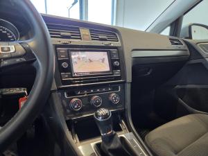 Miniature 14 Volkswagen Golf Comfortline 2019