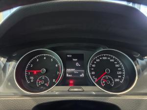 Miniature 17 Volkswagen Golf Comfortline 2019