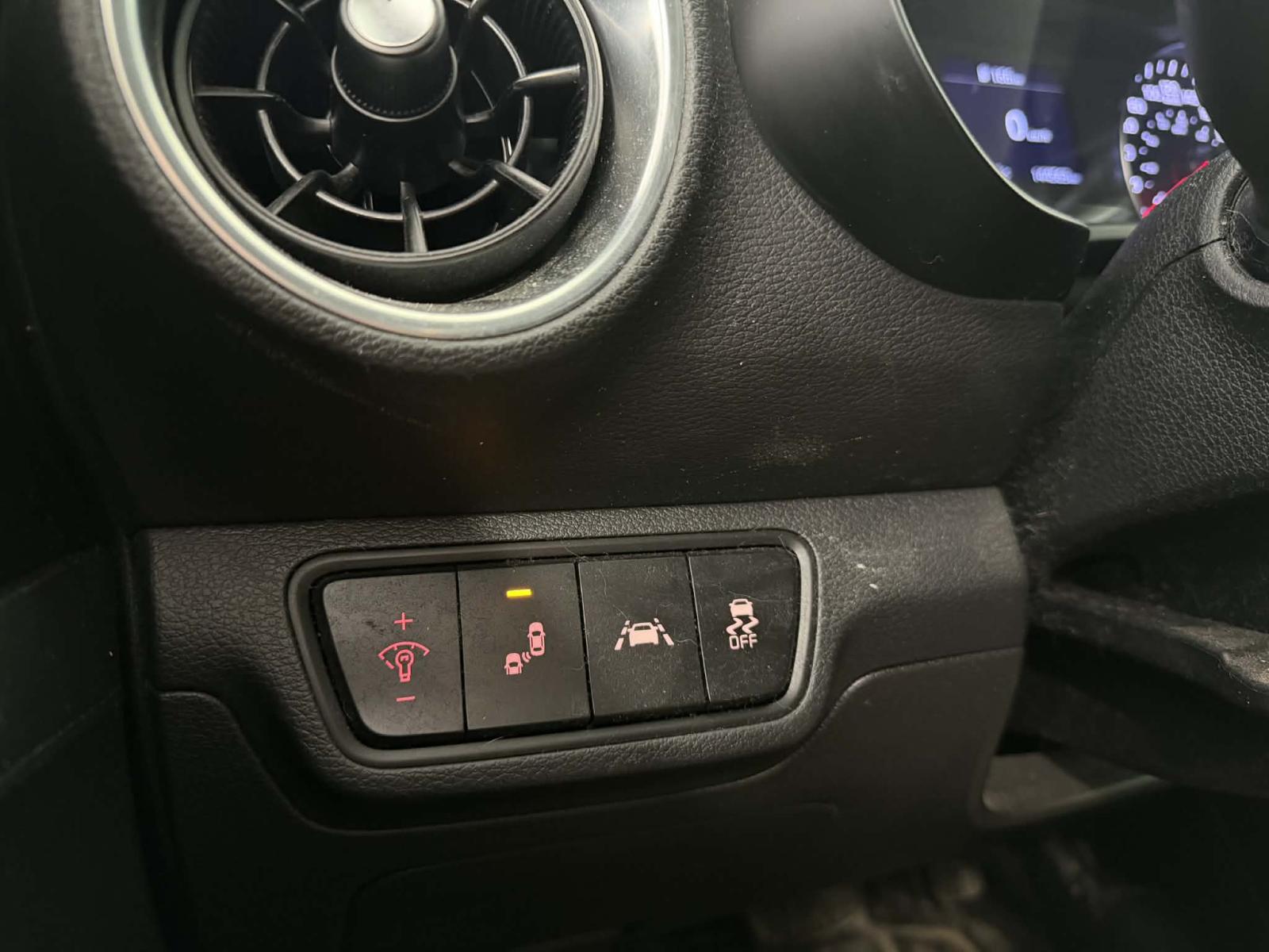 Image 20 Kia Forte EX 2020