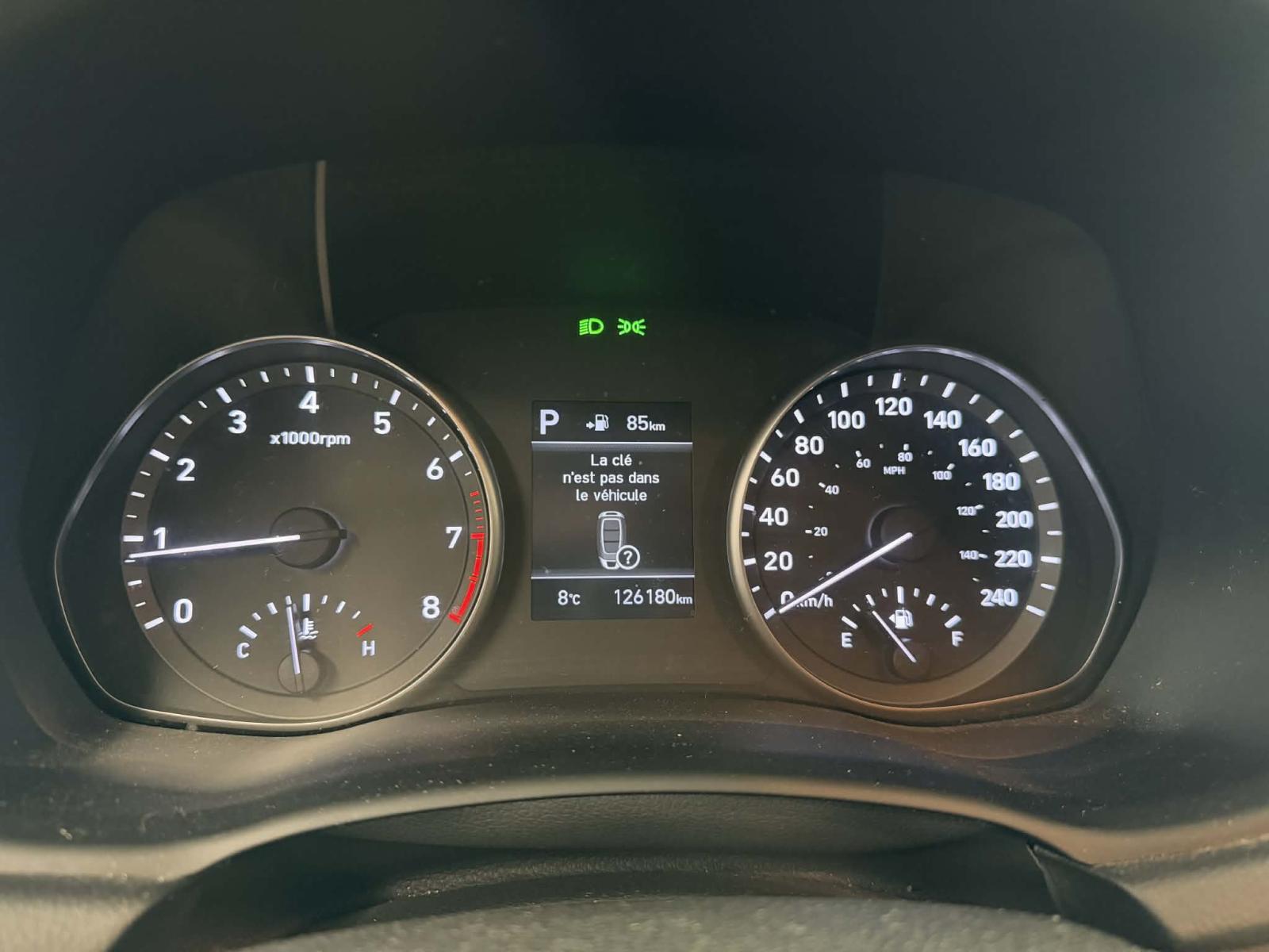 Image 22 Hyundai Elantra GT Luxury 2019