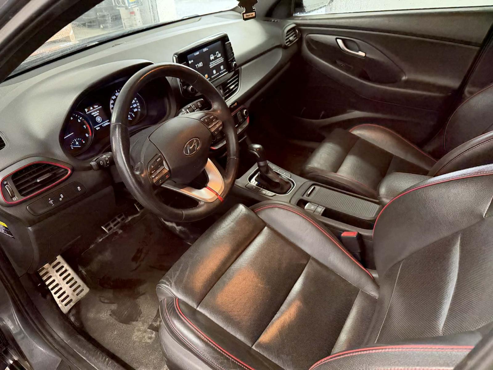 Image 9 Hyundai Elantra GT Sport 2018