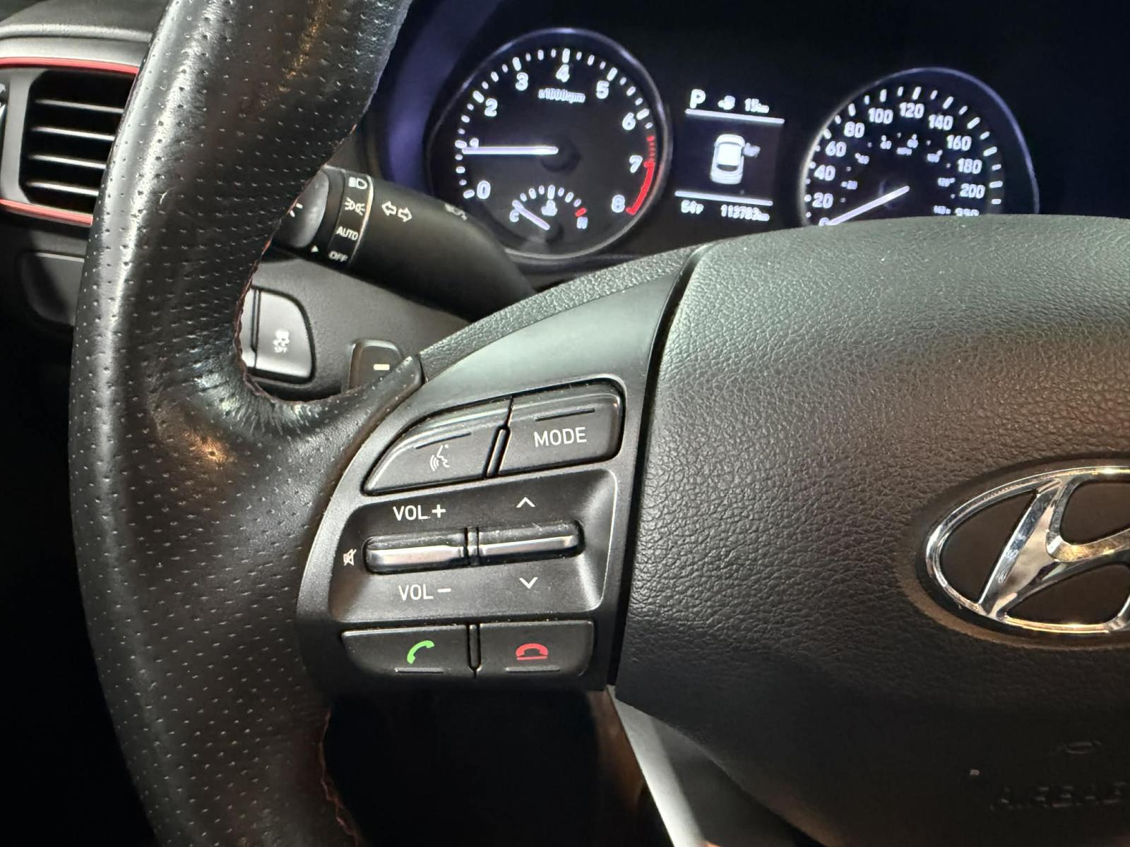 Image 20 Hyundai Elantra GT Sport 2018