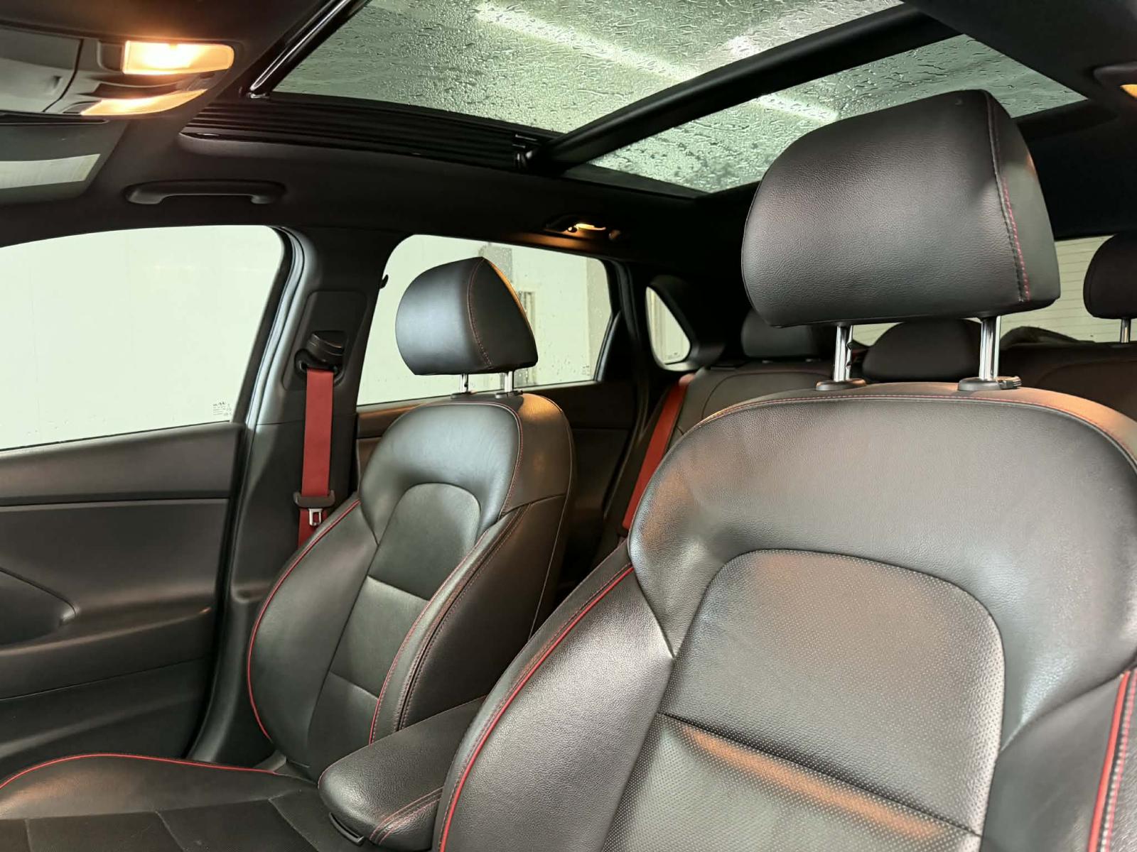 Image 11 Hyundai Elantra GT Sport 2018