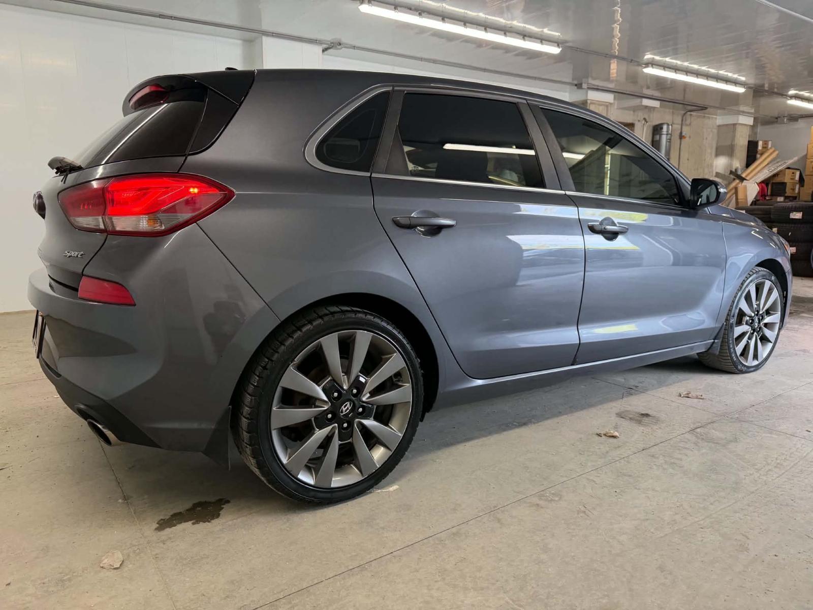 Hyundai Elantra GT Sport 2018 — photo 6