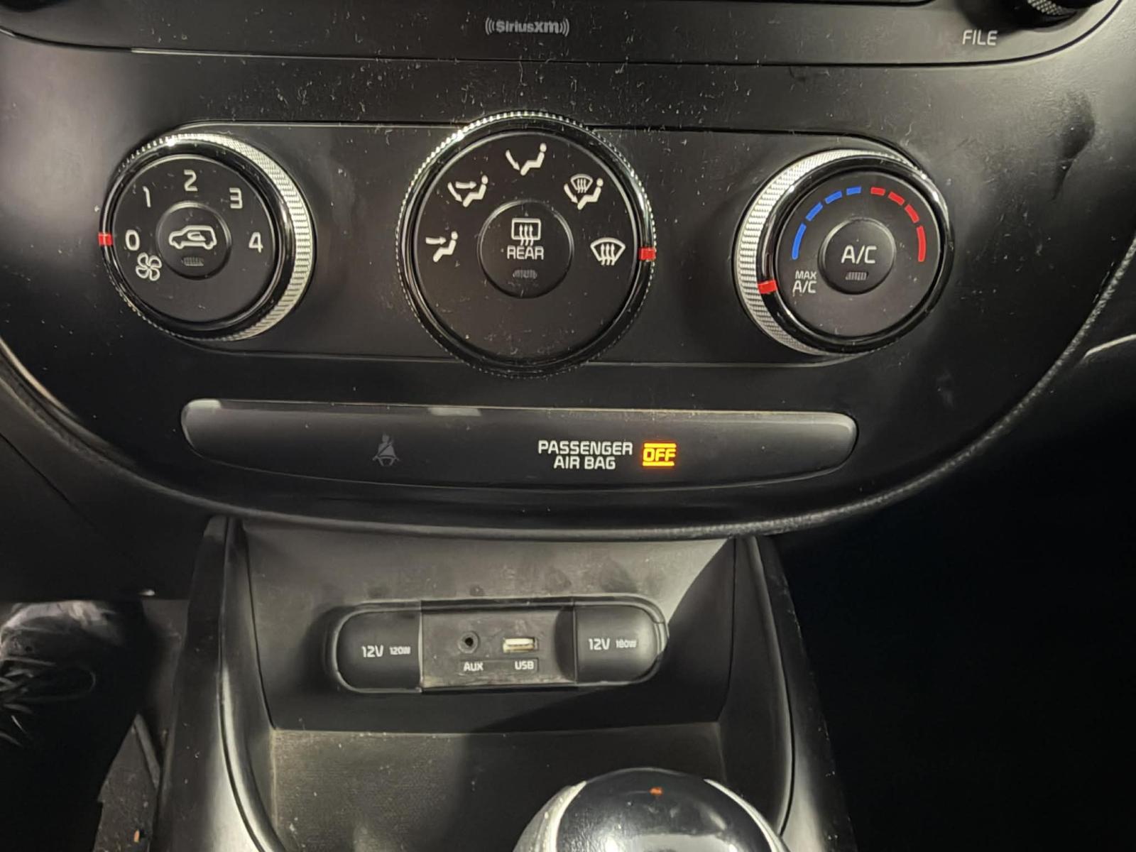 Image 15 Kia Soul LX 2018