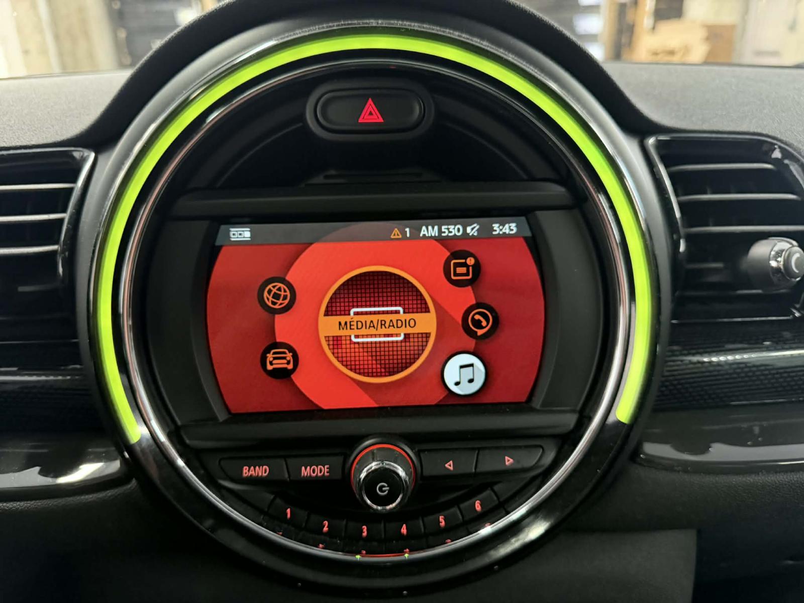 Image 16 Mini Clubman Cooper S ALL4 2019