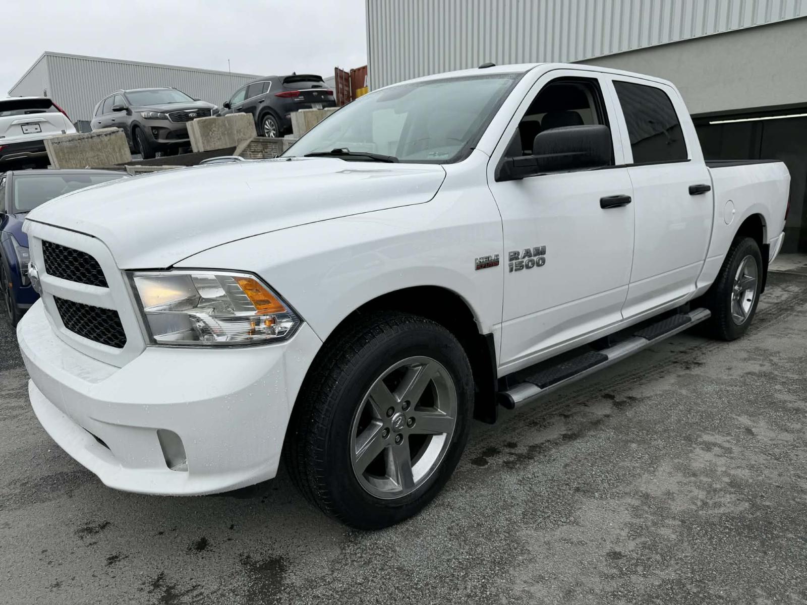 RAM 1500 Express 2018 — photo 3