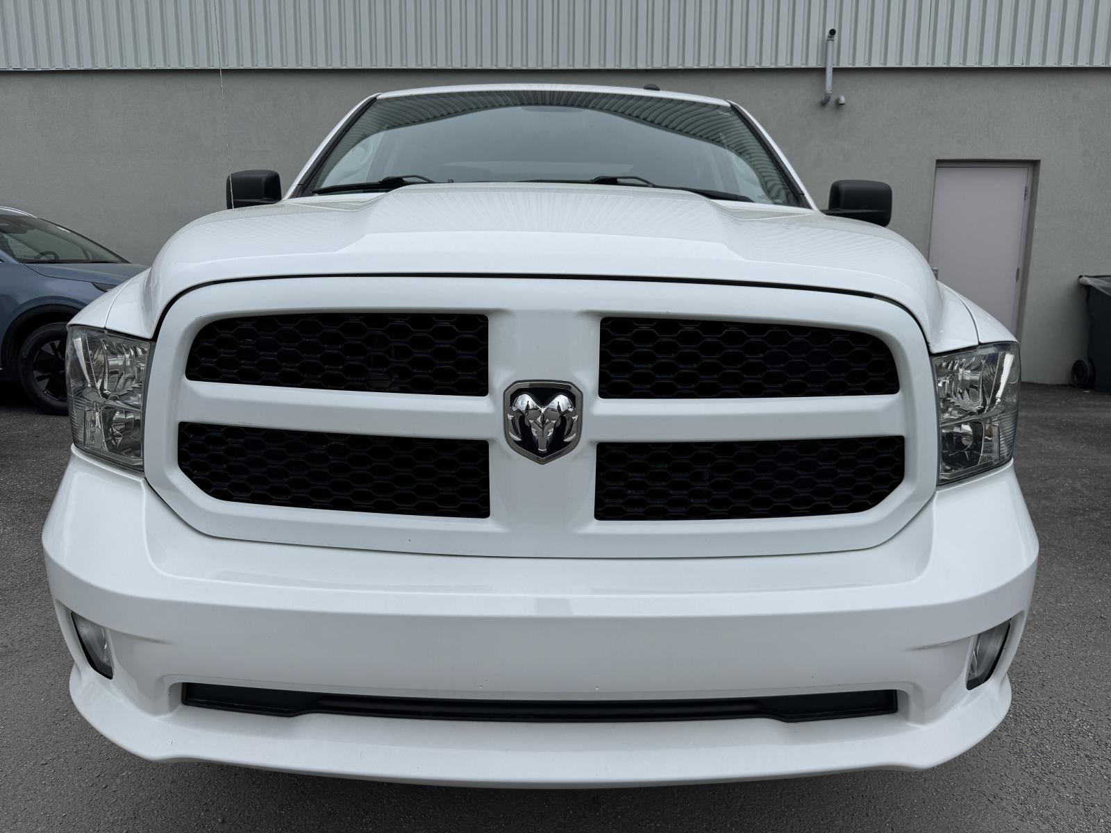 RAM 1500 Express 2018 — photo 2