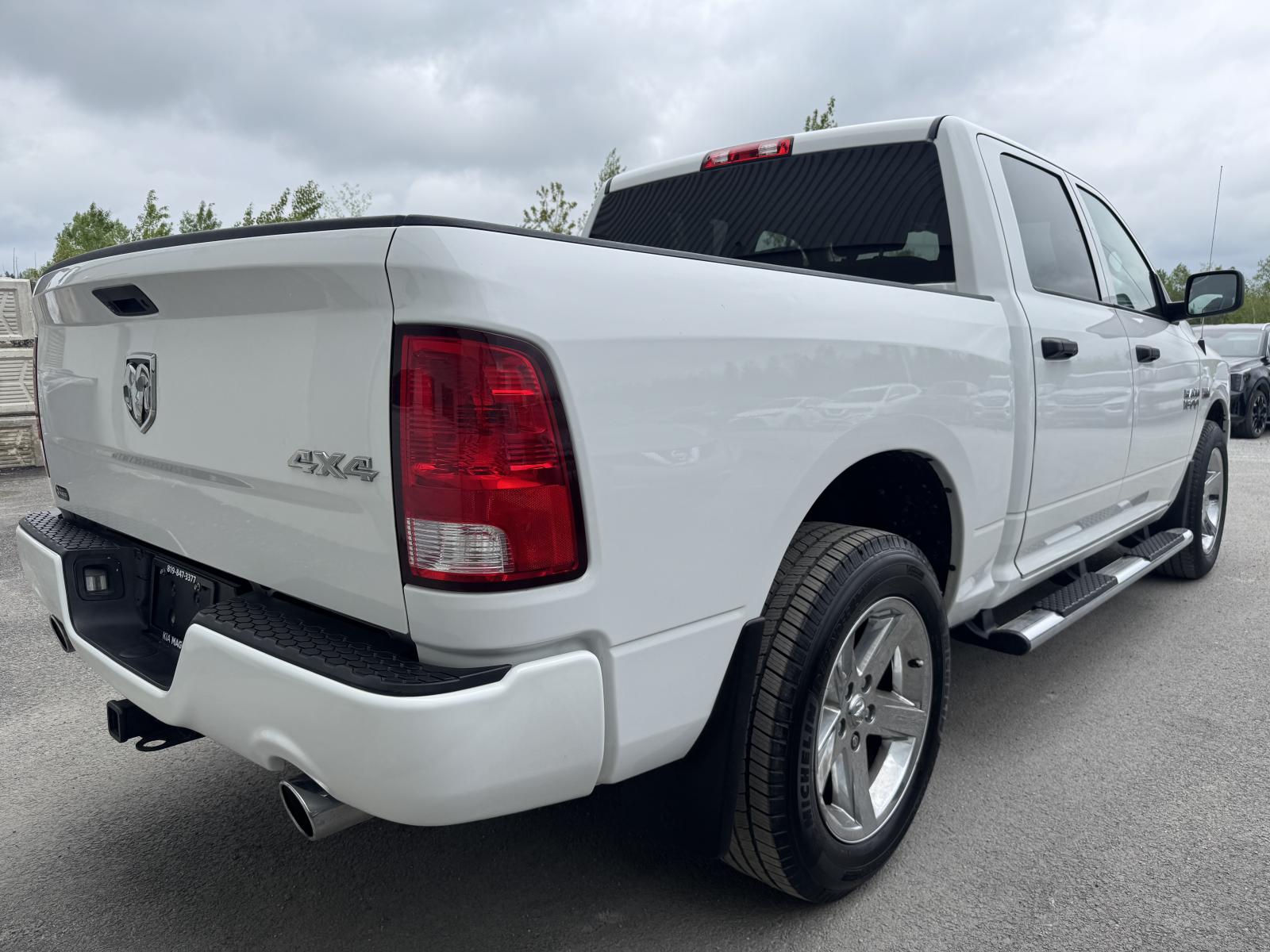 RAM 1500 Express 2018 — photo 8