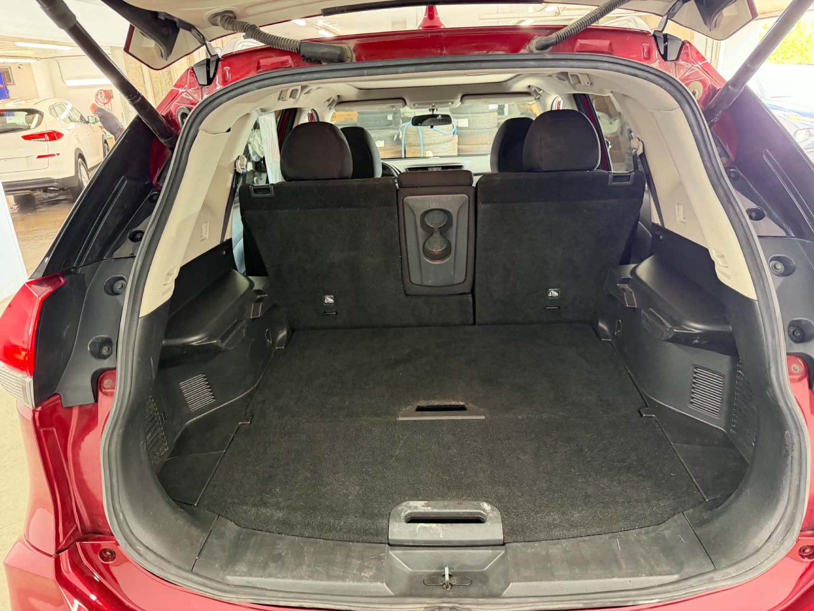 Nissan Rogue SV 2018 — photo 6