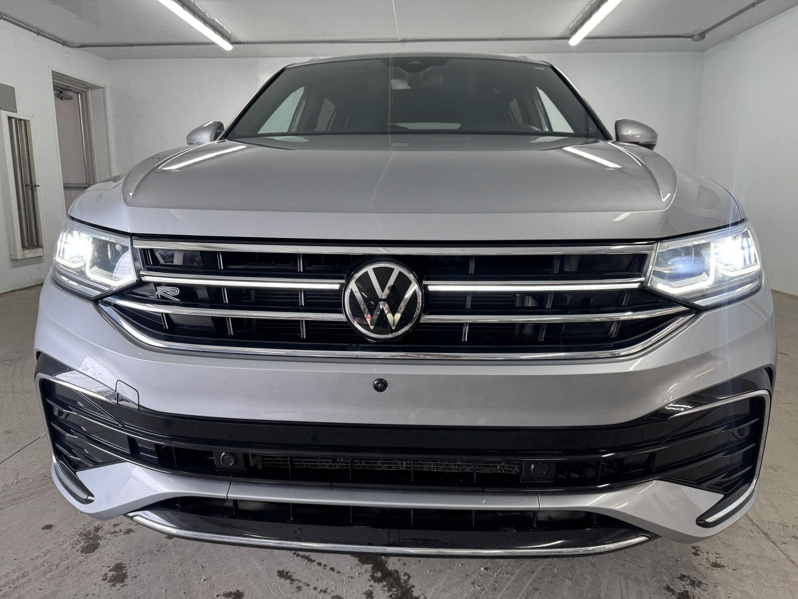 Volkswagen Tiguan Highline R-Line 2023 — photo 2
