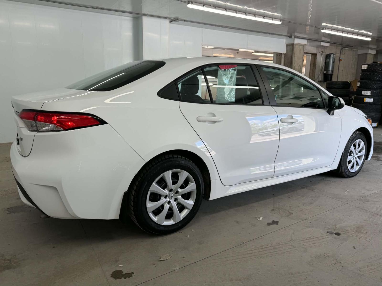 Toyota Corolla LE 2020 — photo 6