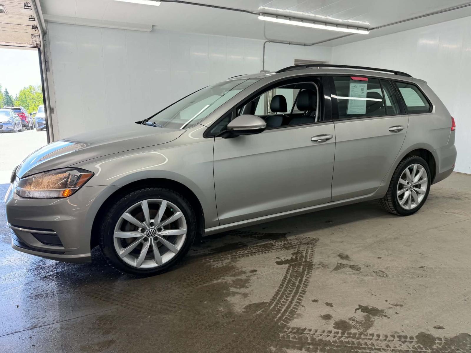 Volkswagen Golf Sportwagen Highline 2019 — photo 3