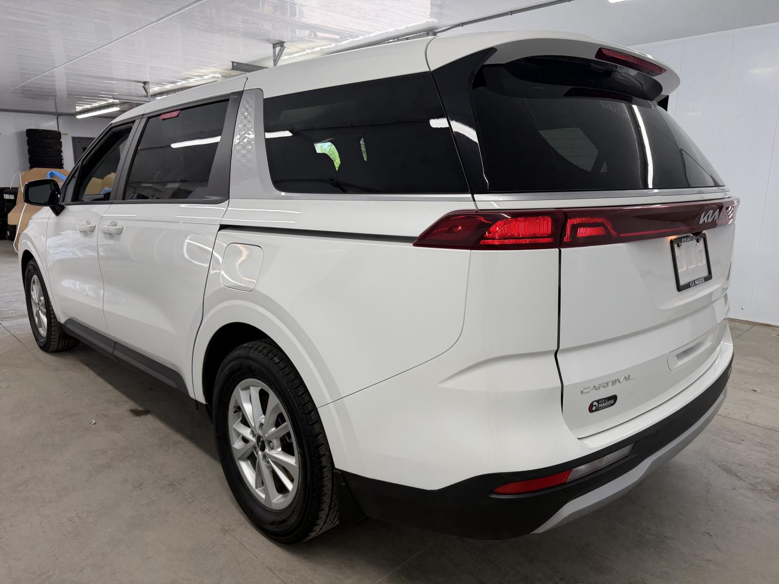 Kia Carnival LX 2024 — photo 4
