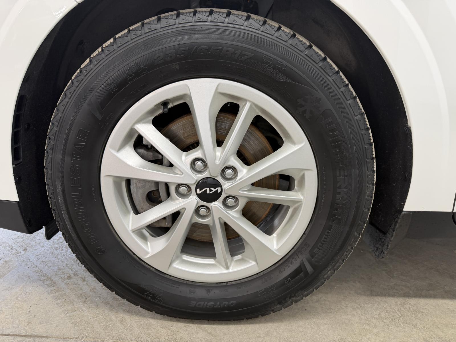Kia Carnival LX 2024 — photo 8