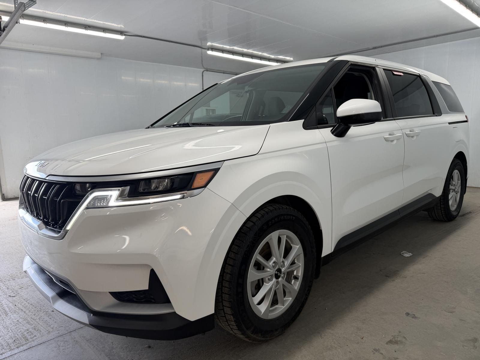 Kia Carnival LX 2024 — photo 3