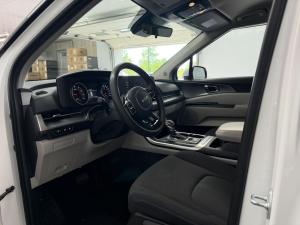 Miniature 10 Kia Carnival LX 2024
