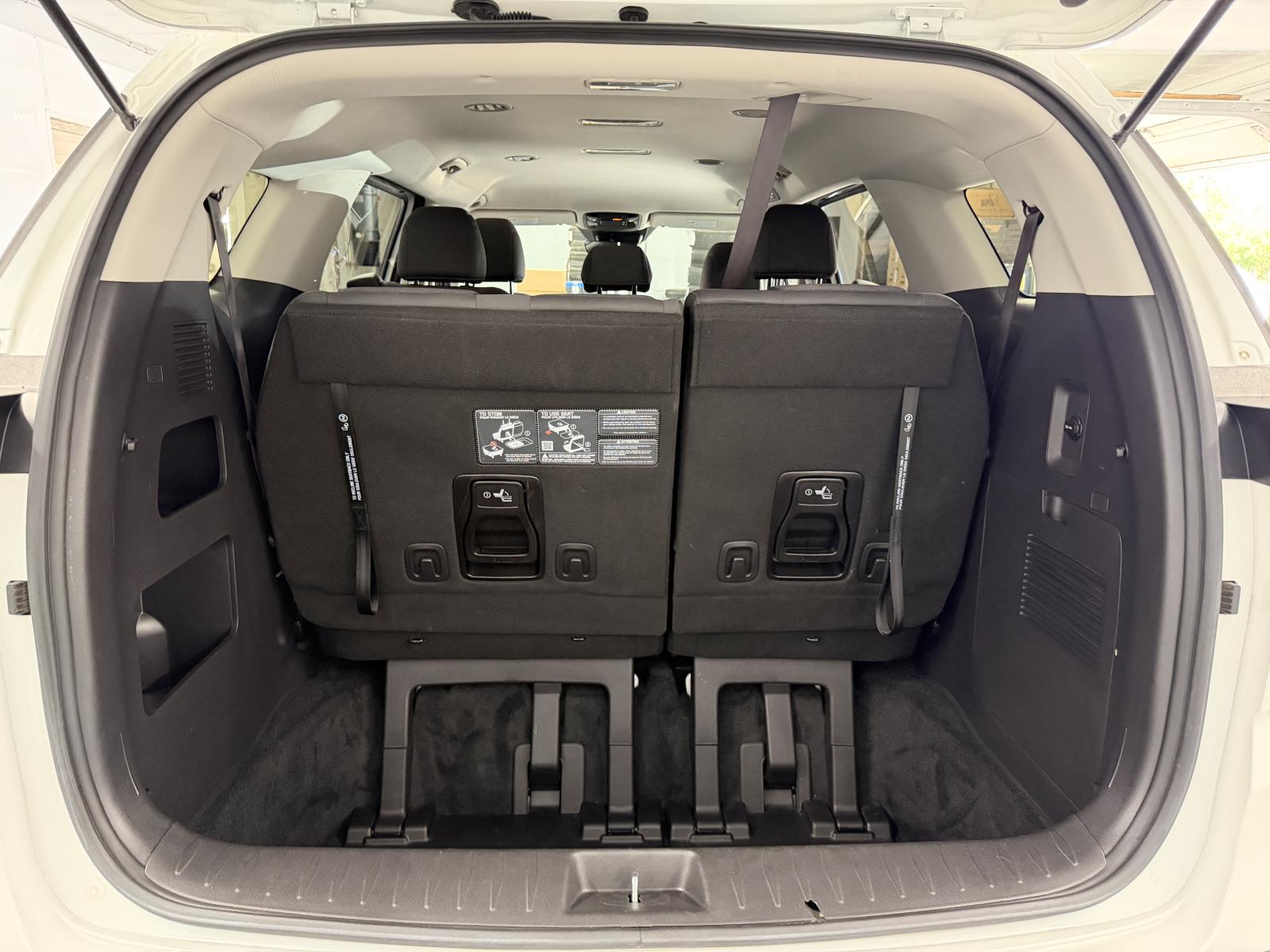Kia Carnival LX 2024 — photo 8