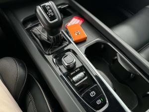 Thumbnail 21 Volvo XC60 R-Design 2021