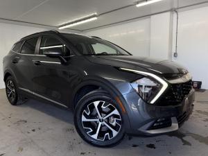 2024 Kia Sportage EX - Image 1