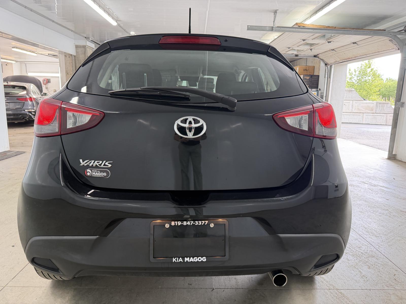 Toyota Yaris Base 2020 — photo 5
