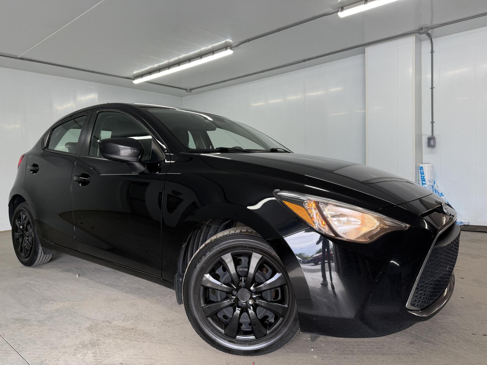 Toyota Yaris Base 2020