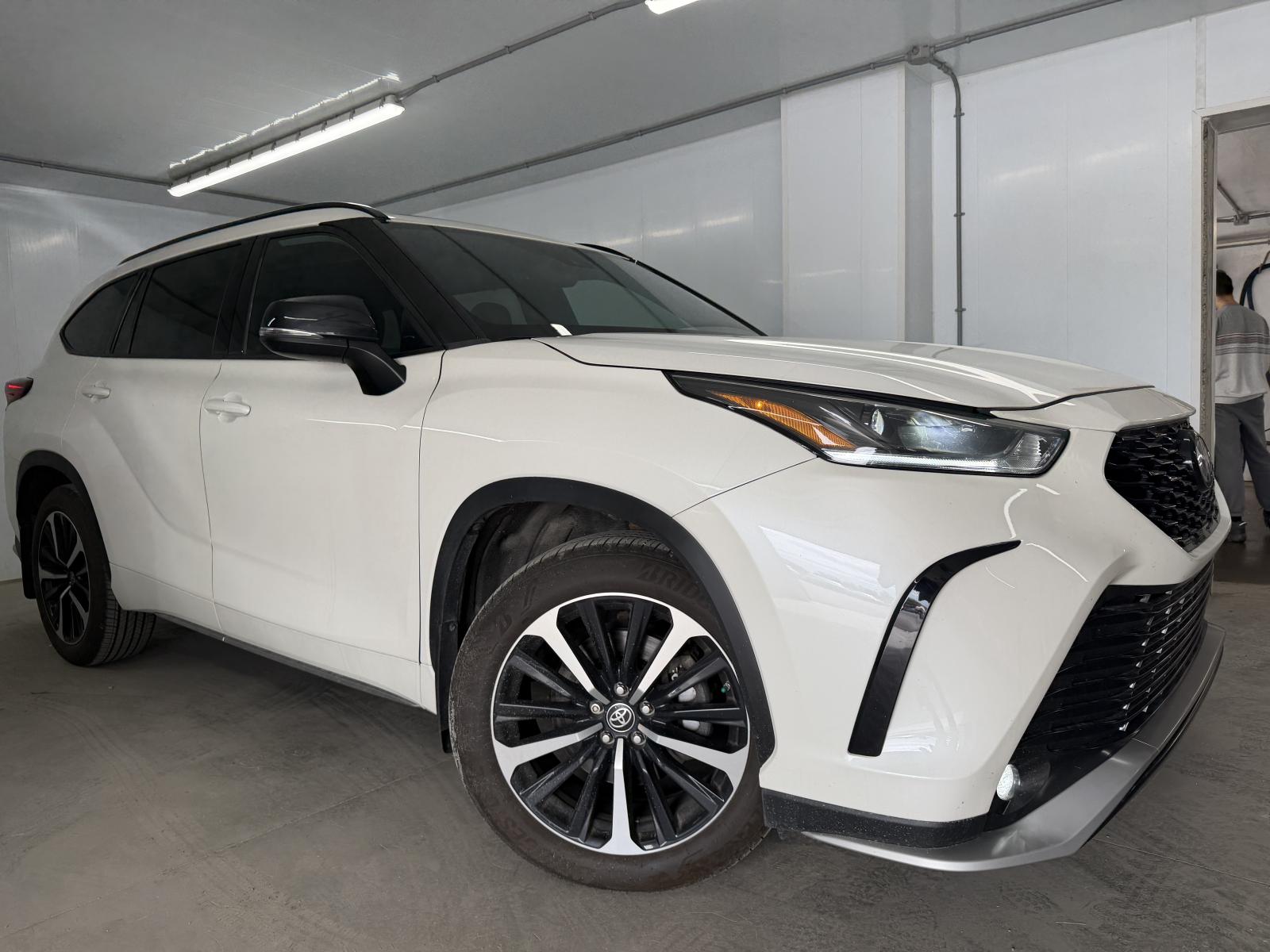 Toyota Highlander XSE 2021