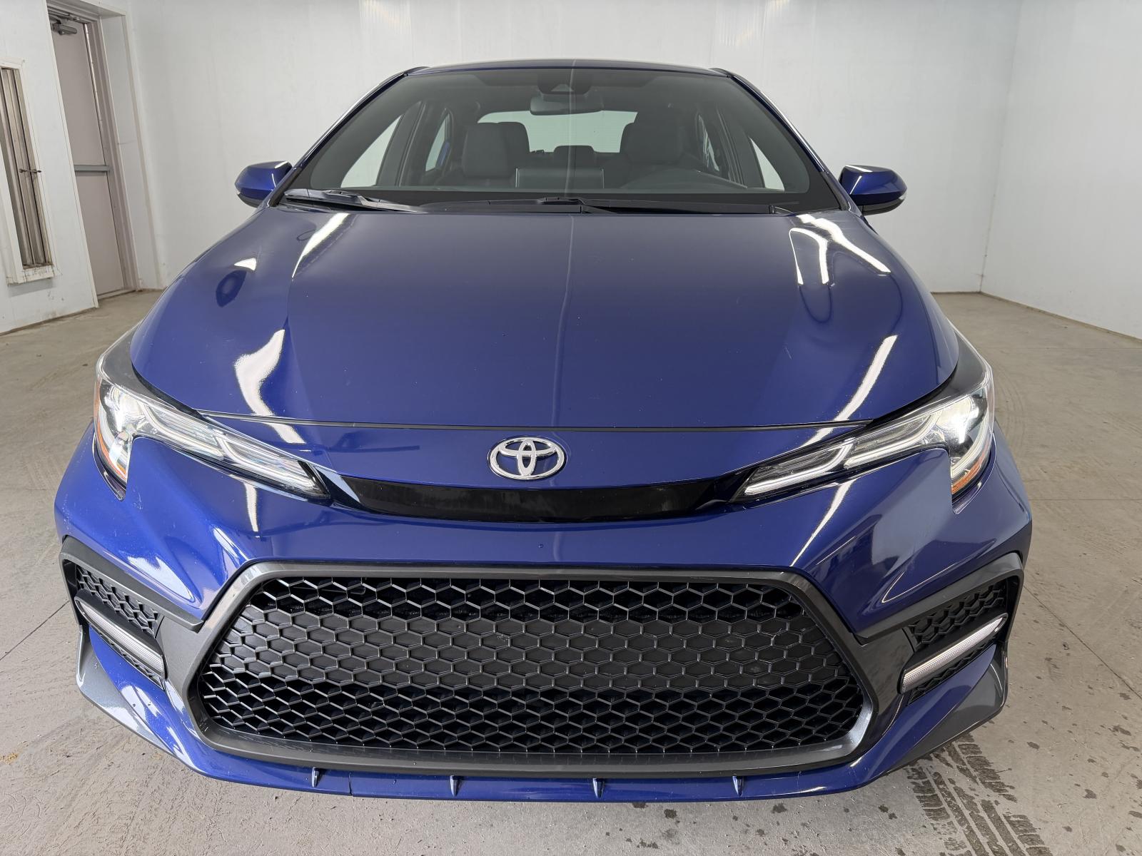 Toyota Corolla SE 2021 — photo 2