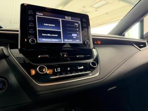 Miniature 16 Toyota Corolla SE 2021