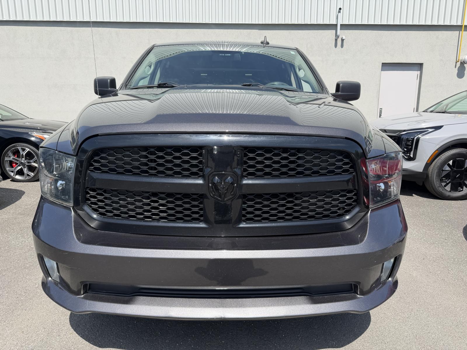 RAM 1500 Classic 1500 Express 2020 — photo 2