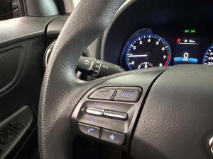 Miniature 16 Hyundai Kona 2.0L Essential 2022