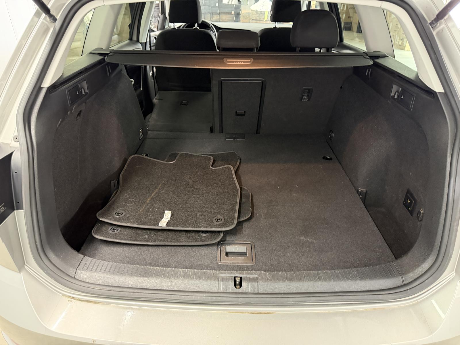 Volkswagen Golf Sportwagen Trendline 2018 — photo 6