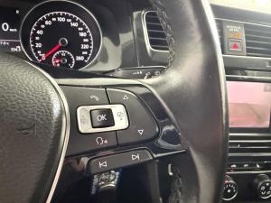 Miniature 14 Volkswagen Golf Sportwagen Trendline 2018