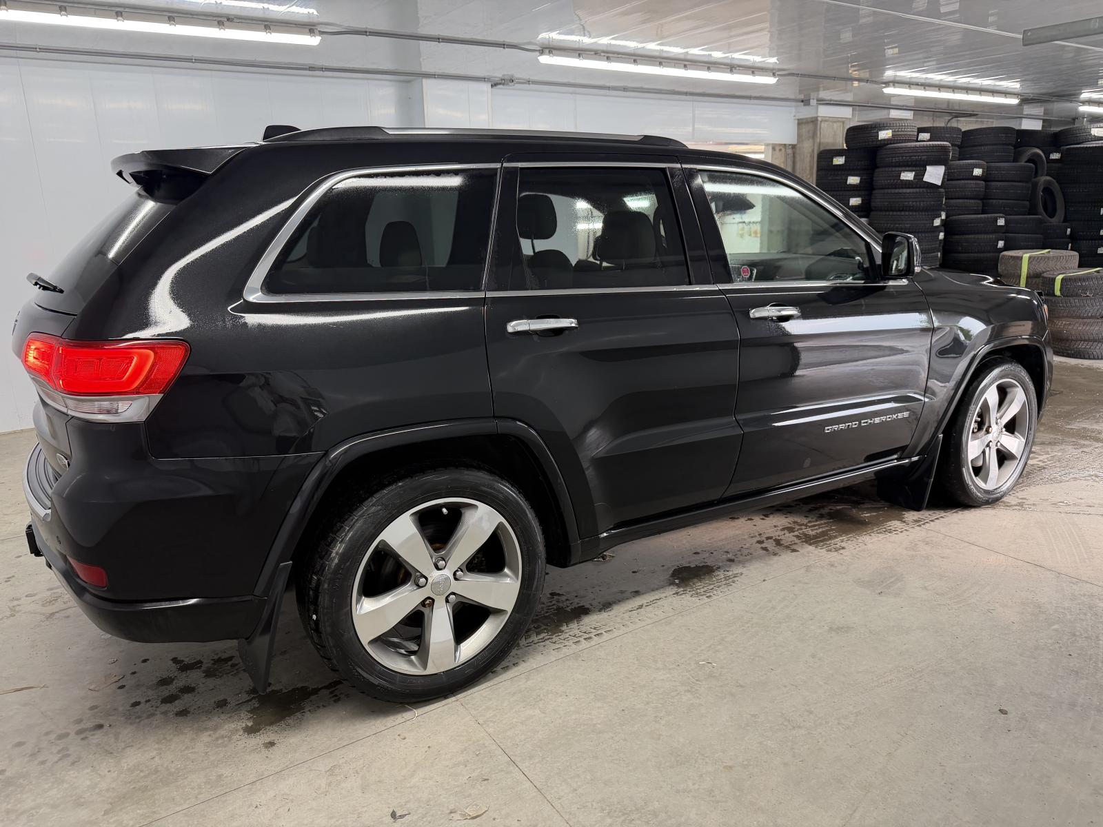Jeep Grand Cherokee Overland 2016 — photo 6