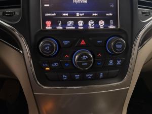 Miniature 19 Jeep Grand Cherokee Overland 2016