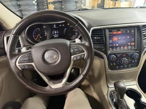 Miniature 16 Jeep Grand Cherokee Overland 2016