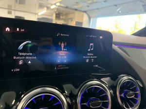 Miniature 17 Mercedes-Benz GLA-Class GLA250 2022