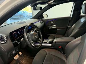 Miniature 8 Mercedes-Benz GLA-Class GLA250 2022