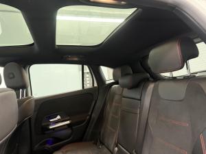 Thumbnail 17 Mercedes-Benz GLA-Class GLA250 2022