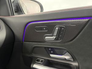 Thumbnail 25 Mercedes-Benz GLA-Class GLA250 2022