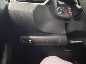 Miniature 18 Toyota Corolla L 2021