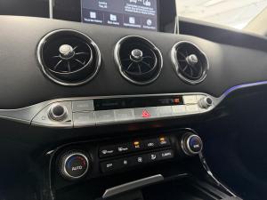 Thumbnail 14 Kia Stinger GT 3.3T 2021