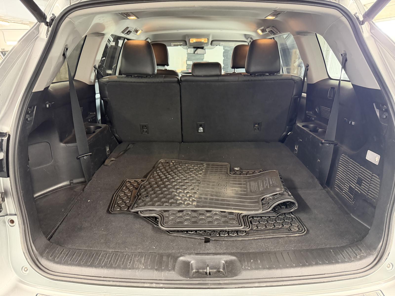 Toyota Highlander LE 2018 — photo 7